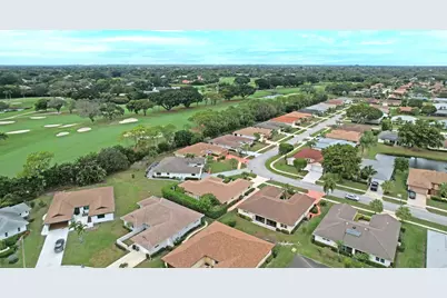 10668 S Greentrail Drive, Boynton Beach, FL 33436 - Photo 10