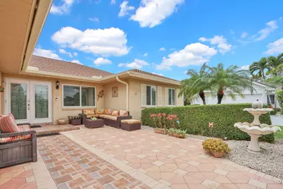 10668 S Greentrail Drive, Boynton Beach, FL 33436 - Photo 14