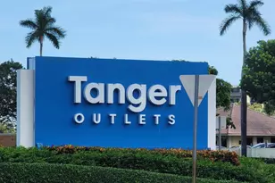 2425 Presidential Way, West Palm Beach, FL 33401 - Photo 26