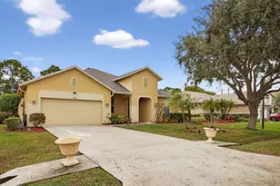 5806 NW Breezy Brook Ct, Port Saint Lucie, FL 34986 - Photo 2