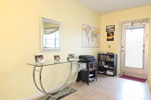 204 Kent L, West Palm Beach, FL 33417 - Photo 4