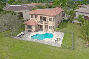 3415 Collonade Dr, Wellington, FL 33449 - Photo 14
