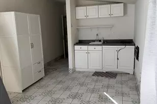 1014 W Drew St, Lantana, FL 33462 - Photo 14