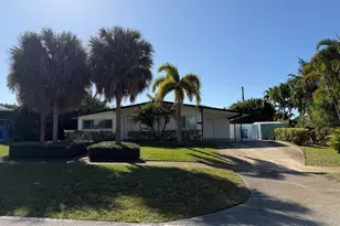 1014 W Drew St, Lantana, FL 33462 - Photo 6