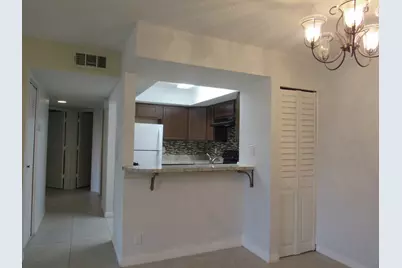 1537 SE Royal Green Circle, Unit #202, Port Saint Lucie, FL 34952 - Photo 8