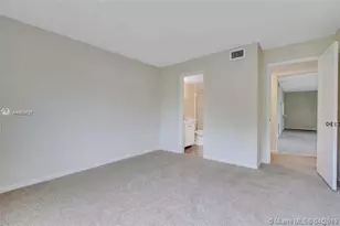 4759 Sable Pine Cir, West Palm Beach, FL 33417 - Photo 10