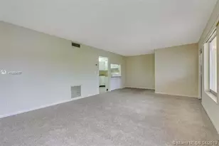 4759 Sable Pine Cir, West Palm Beach, FL 33417 - Photo 8