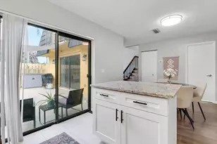 187 Woodland Rd, Palm Springs, FL 33461 - Photo 10