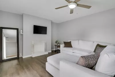 187 Woodland Road, Palm Springs, FL 33461 - Photo 18