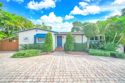 144 NW 4th Avenue, Boca Raton, FL 33432 - Photo 1