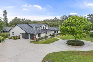 15865 Hiller St, Wellington, FL 33414 - Photo 2
