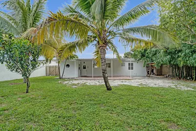 1205 S Lake Drive, Lantana, FL 33462 - Photo 32