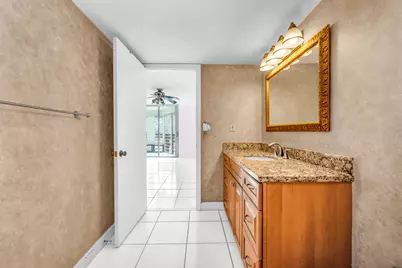 5340 NW 2nd Avenue, Unit #323, Boca Raton, FL 33487 - Photo 12