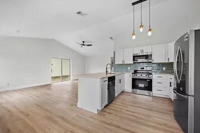 126 Wandering Trail, Jupiter, FL 33458 - Photo 6