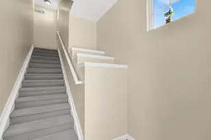 255 Murcia Dr, Jupiter, FL 33458 - Photo 6
