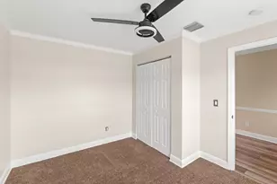 372 NE Ardsley Dr, Port Saint Lucie, FL 34983 - Photo 16