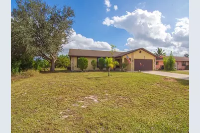 2543 SE Price Court, Port Saint Lucie, FL 34953 - Photo 2
