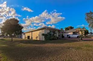 126 NW Hibiscus St Street NW, Port Saint Lucie, FL 34983 - Photo 36