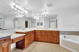10844 Lake Wynds Ct, Boynton Beach, FL 33437 - Photo 32