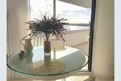 2000 Island Boulevard, Unit #1107, Aventura, FL 33160 - Photo 14