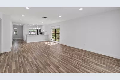8536 Casa Del Lago, Unit #49-B, Boca Raton, FL 33433 - Photo 12