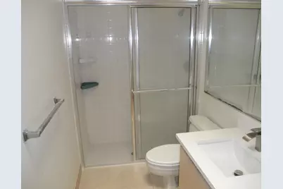 9124 Sun Terrace Circle, Unit #B, Palm Beach Gardens, FL 33403 - Photo 12