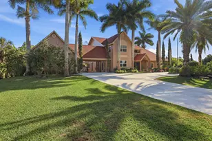 14410 64th Way N, Palm Beach Gardens, FL 33418 - Photo 2
