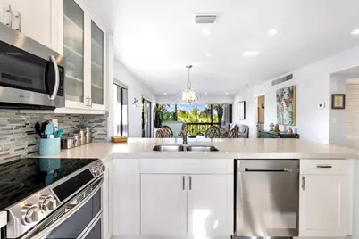 2550 Presidential Way, Unit #301, West Palm Beach, FL 33401 - Photo 10