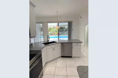 106 Pepper Tree Crescent, Royal Palm Beach, FL 33411 - Photo 18