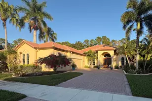 808 SW Classico Ct, Port Saint Lucie, FL 34986 - Photo 2