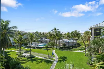 143 Bay Colony Drive N, Juno Beach, FL 33408 - Photo 4