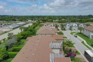 9075 Kingsmoor Wy, Lake Worth, FL 33467 - Photo 34