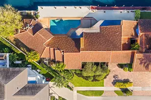 7401 NE Bay Cove Ct, Boca Raton, FL 33487 - Photo 10