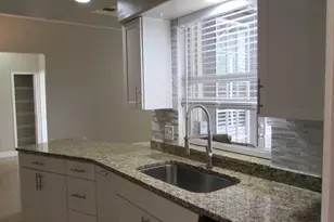 1326 SW Briarwood Dr, Port Saint Lucie, FL 34986 - Photo 4