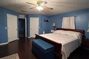 6927 NW Hershy Cir, Port Saint Lucie, FL 34953 - Photo 8