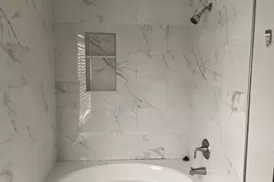 998 SW N Globe Ave, Port Saint Lucie, FL 34953 - Photo 16