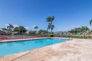 211 Maplecrest Cir, Jupiter, FL 33458 - Photo 20