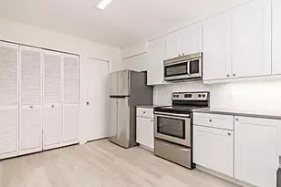 211 Maplecrest Cir, Jupiter, FL 33458 - Photo 6