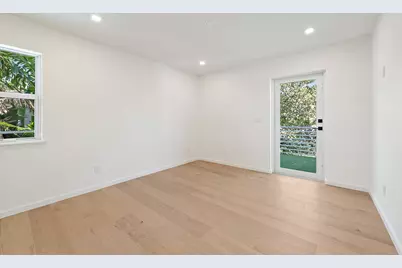 107 Sandal Lane, Unit #2, Palm Beach Shores, FL 33404 - Photo 20