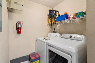 3023 Alcazar Pl, Palm Beach Gardens, FL 33410 - Photo 14