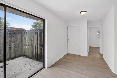 9424 NW 49th Place, Unit #13C, Sunrise, FL 33351 - Photo 6