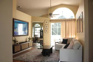 639 SW Lake Charles Circle Circle, Port Saint Lucie, FL 34986 - Photo 4