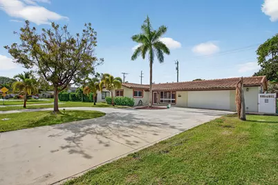 5511 NE 18th Terrace, Fort Lauderdale, FL 33308 - Photo 2