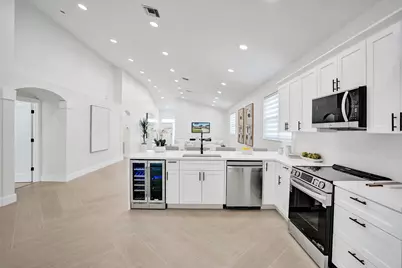 13642 Breton Lane, Delray Beach, FL 33446 - Photo 10