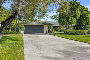 256 Sandpiper Ave, Royal Palm Beach, FL 33411 - Photo 26