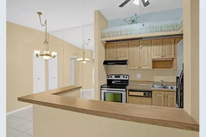 9933 N Belfort Circle, Unit #201, Tamarac, FL 33321 - Photo 12