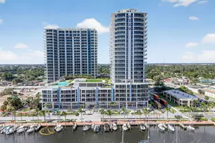 220 Lake Shore Dr Unit, Lake Park, FL 33403 - Photo 2