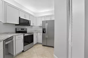 800 Uno Lago Dr, Juno Beach, FL 33408 - Photo 8