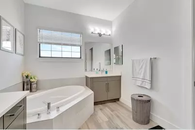 2828 Gin Berry Way, West Palm Beach, FL 33401 - Photo 46