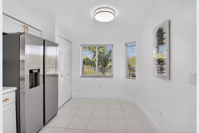 5778 Crystal Shores Drive, Unit #406, Boynton Beach, FL 33437 - Photo 10